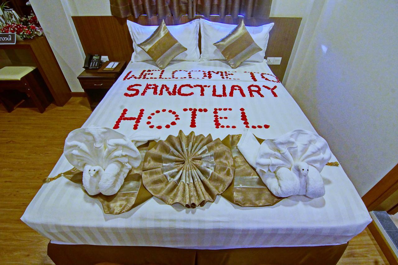 Sanctuary Hotel Mandalay Extérieur photo