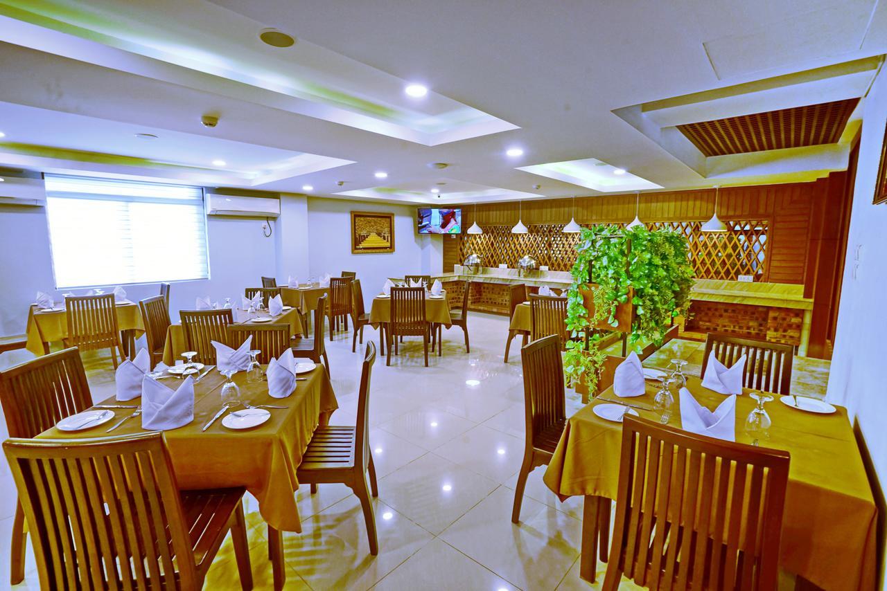 Sanctuary Hotel Mandalay Extérieur photo