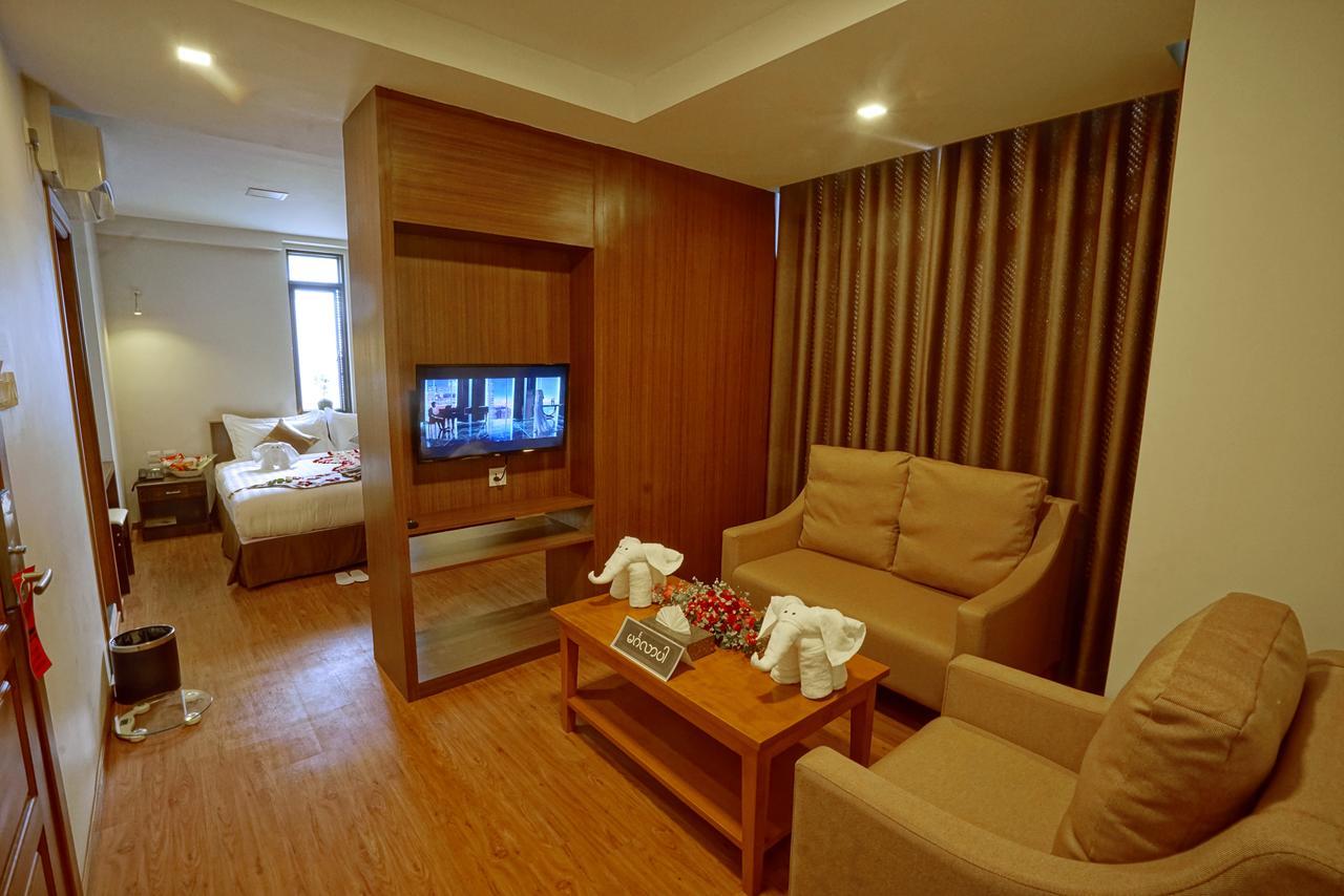 Sanctuary Hotel Mandalay Extérieur photo